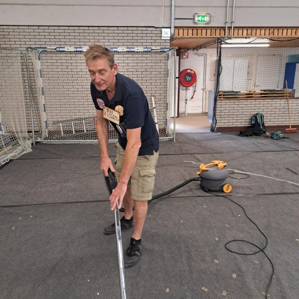 7DF5544B-17D3-4E4D-B24B-465D206EB6E5